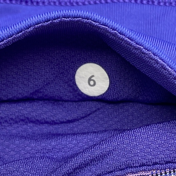 Lululemon Athletica Leggings Sz 6 - Picture 7 of 9